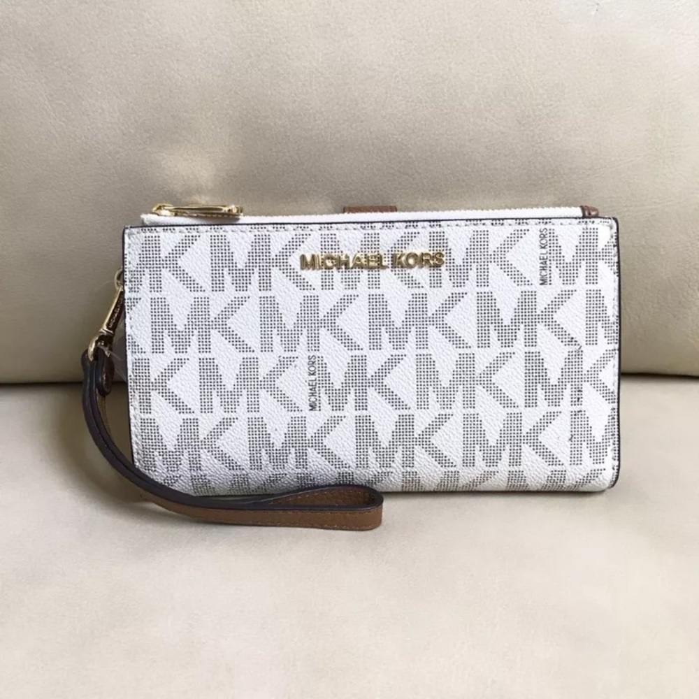 NWT Michael Kors Wallet Wristlet